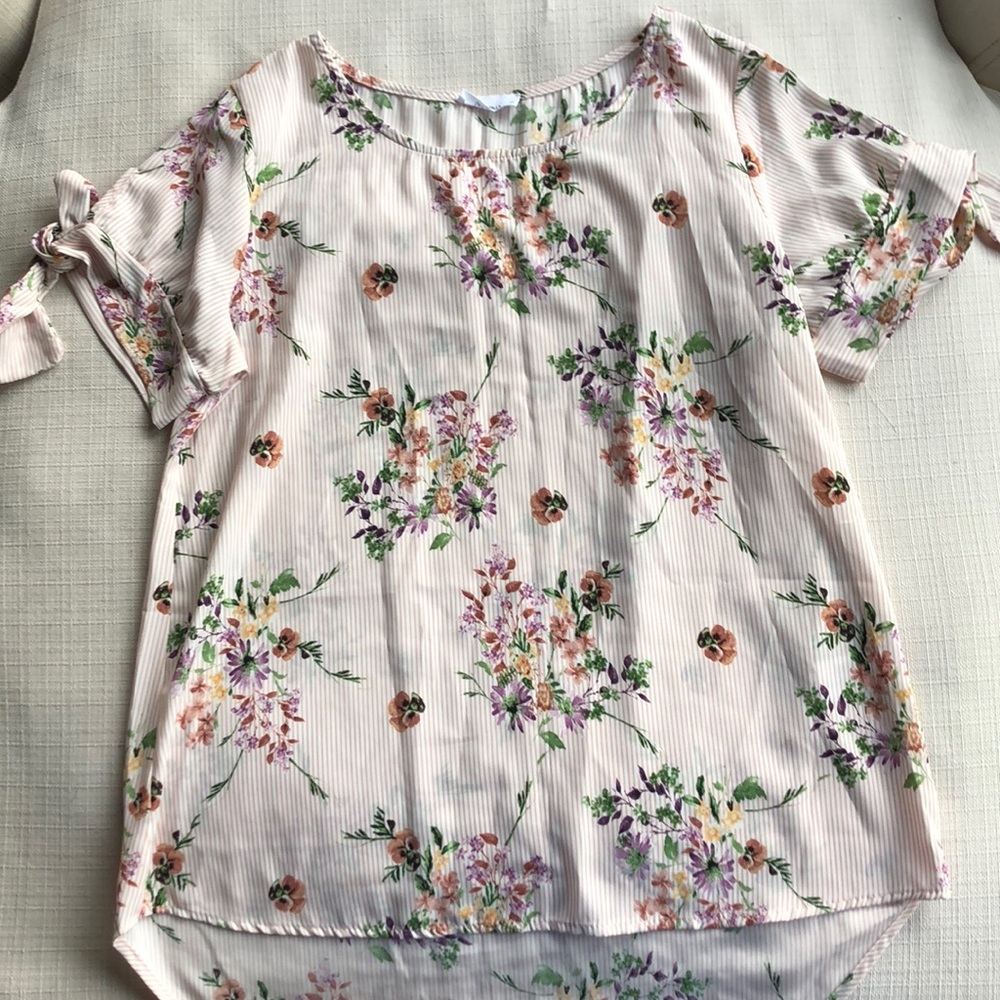 NWOT floral print striped top